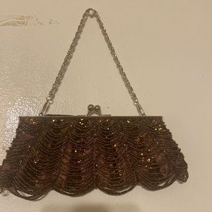 NWT IN’S CLASSICAL STYLE BROWN BEADED SWAG HANDBAG VERY PRETTY 🤩